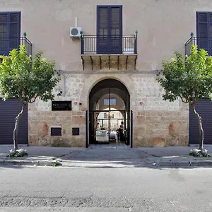 Palazzo Corselli Bed & Breakfast